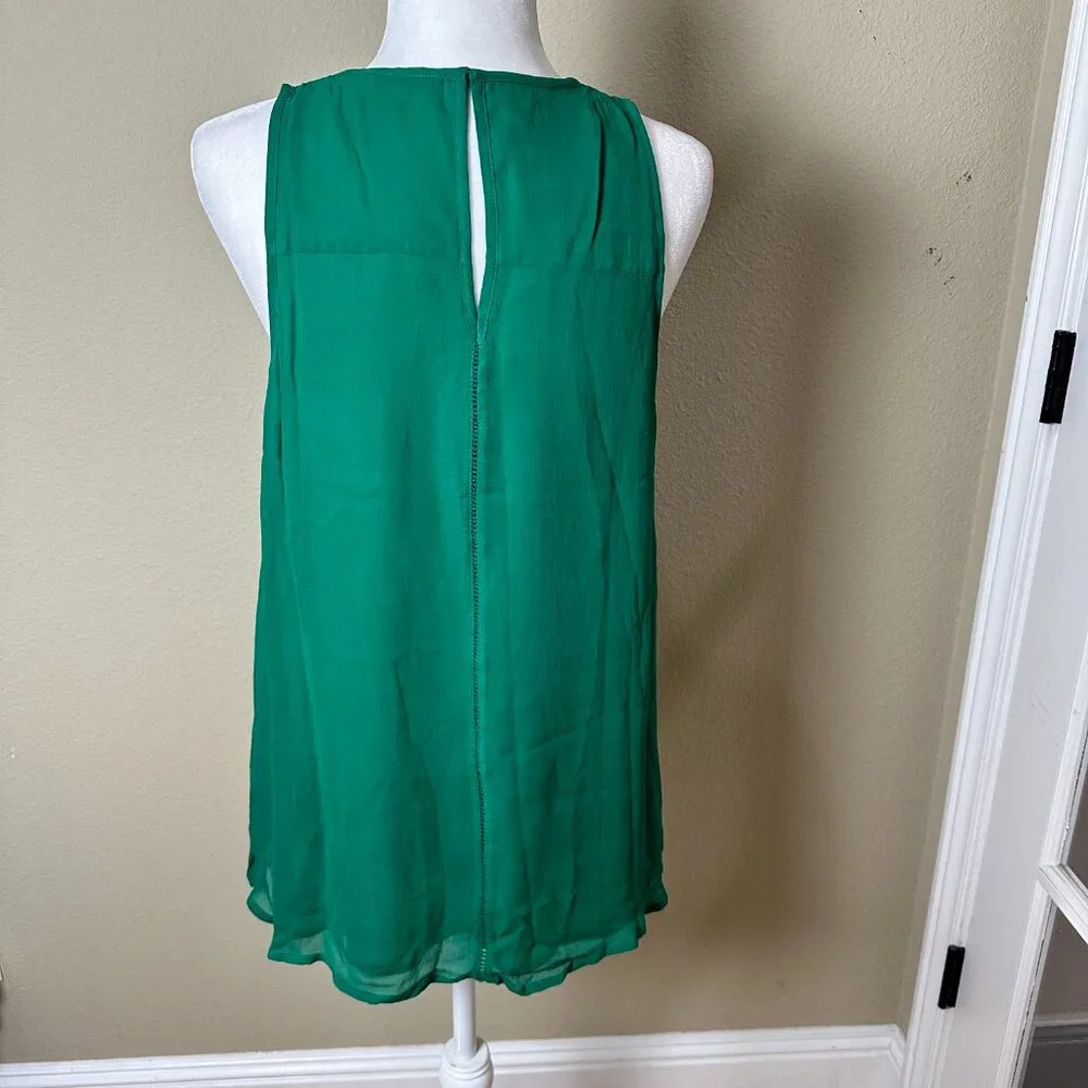 LUCKY BRAND Embroidered Detail Bright Green Tank Top Lined Blouse - Size Medium - Picture 5 of 9